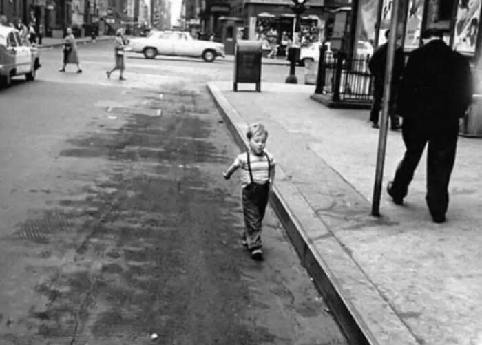 1956. Hell’s Kitchen. A Little NYC Boy Named Willie Makes His Way In The Street