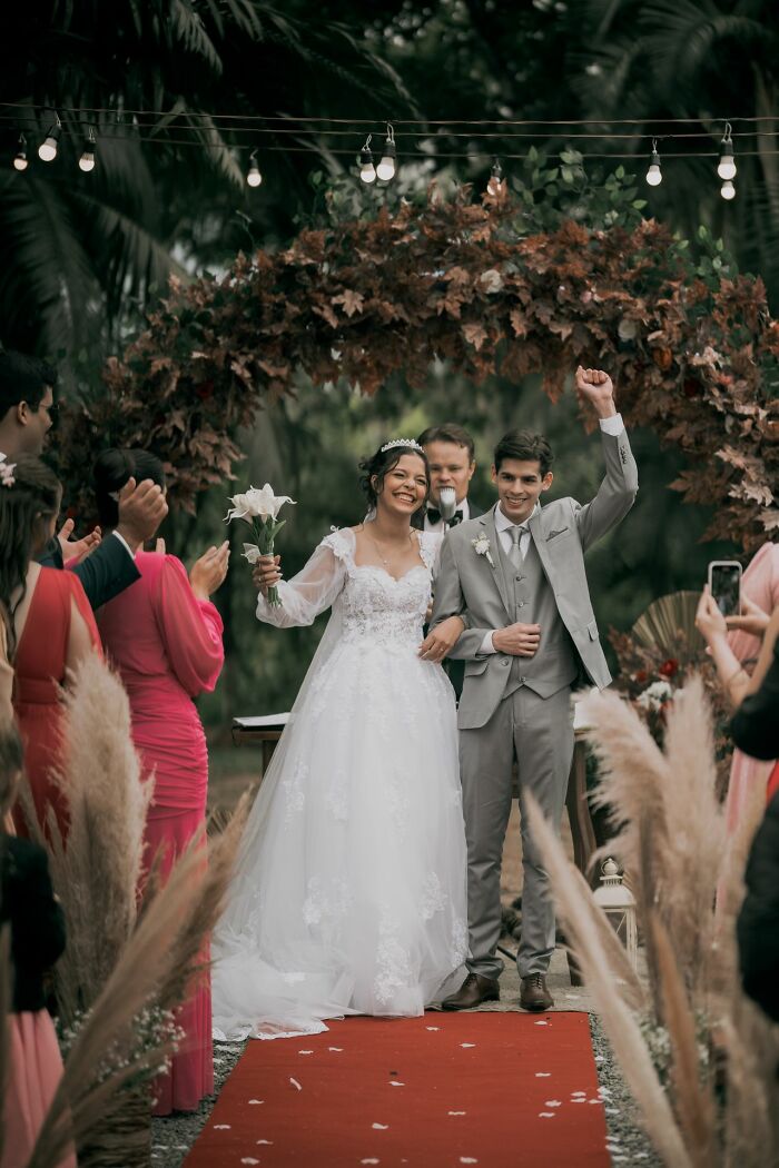 Unforgettable Wedding Moments That People Still Can’t Believe Actually Happened