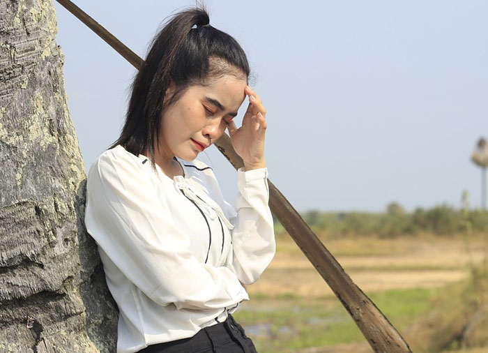 28 People Share Their Heartbreaking Love Bombing Experiences So That You Know What Red Flags To Look Out For