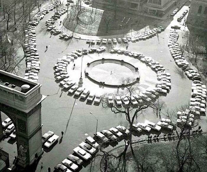 Washington Square Park In 1958 Had Cars Running Through It