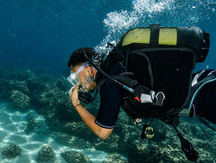 Isolated Tribe Can Swim Underwater For Long Hours, Which Has Developed A "New Mutant Gene"